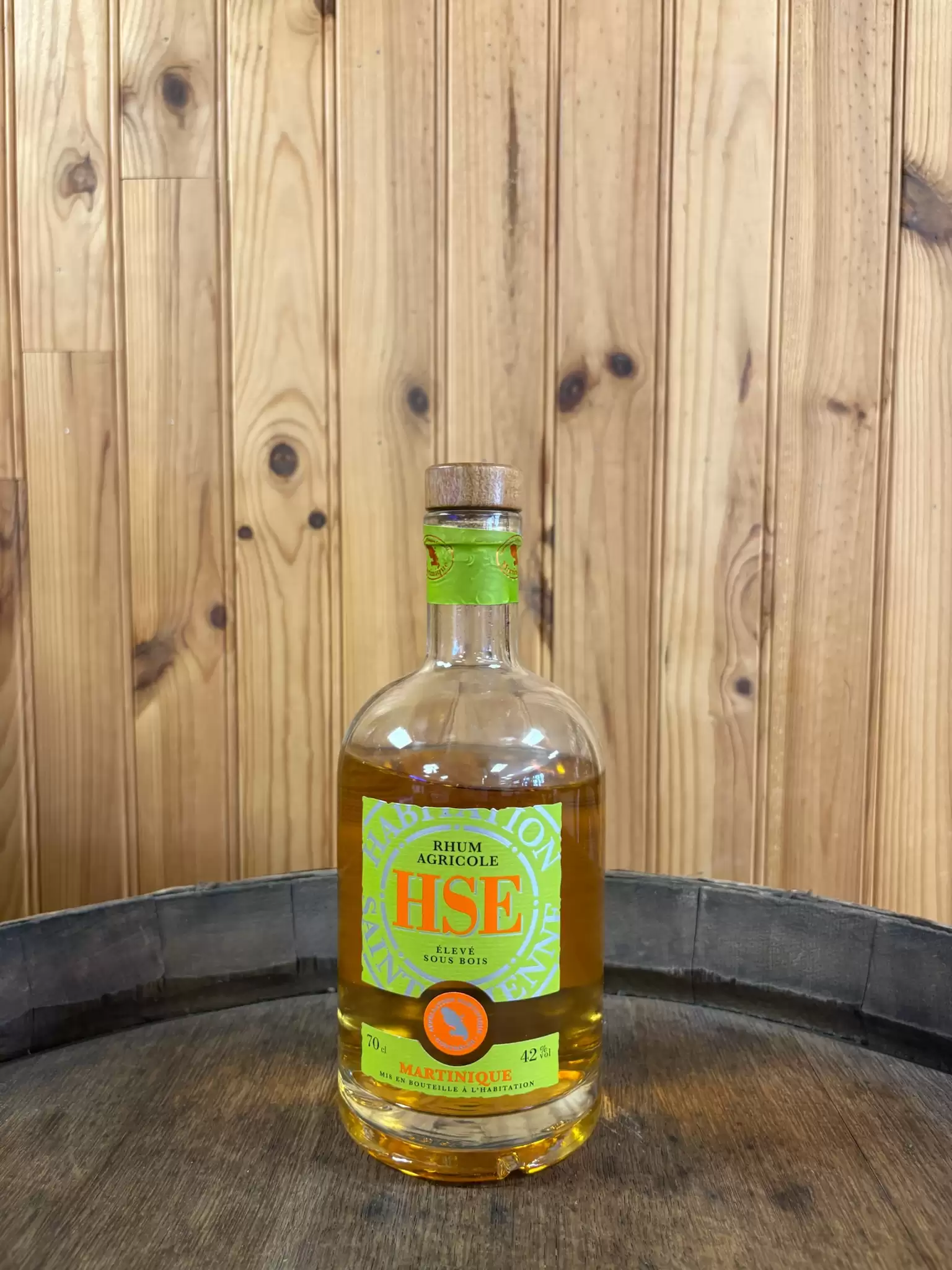 HSE RHUM ELEVE SOUS BOIS/ MARTINIQUE